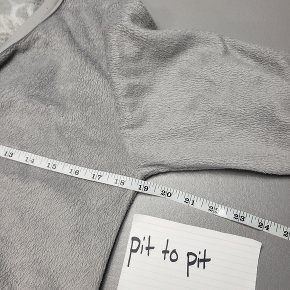 3/$15 the cozy corner gray long sleeve soft pajama shirt women's size medium - Picture 5 of 7